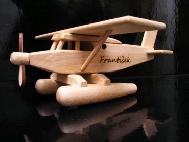 Hydroplán - drevené lietadlo | drevené hračky | darčeky pre pilotov