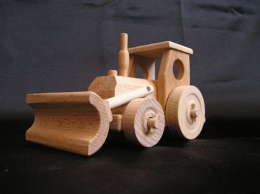 Traktor s radlicou | drevené darčeky | drevená hračka