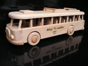Drevené hračky, darčeky - autobus RTO