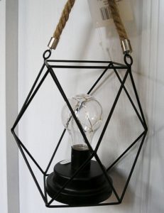 Elektrická lucerna, dekoračná lampa kovová